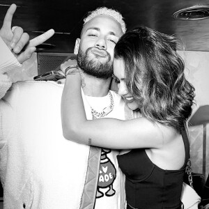Neymar Jr. assumiu romance com Bruna Biancardi em janeiro de 2022