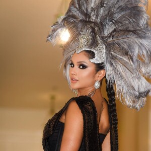 Mileide Mihaile apostou em cabelos trançados em sua primeira vez no Baile da Vogue