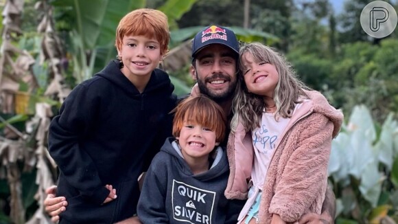 Após 'BBB', Pedro Scooby reencontrou os filhos em Portugal