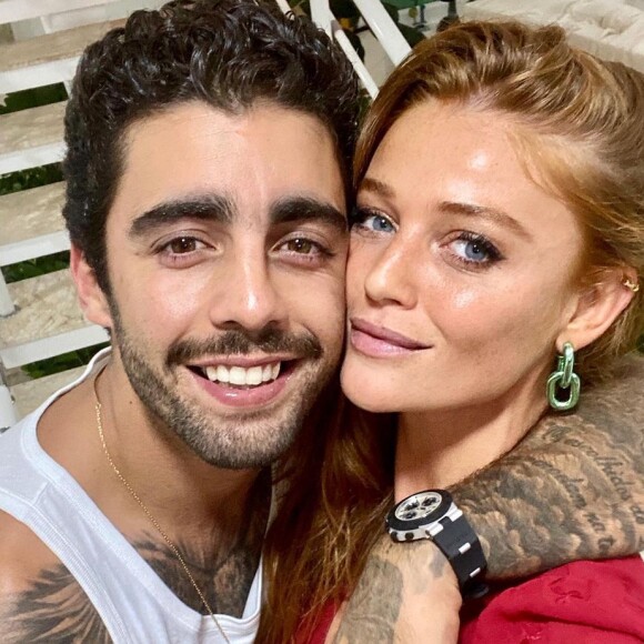 Casamento de Pedro Scooby com Cintia Dicker será para poucas pessoas