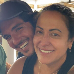 Mãe Gabriel Medina opinou sobre fim do casamento do filho com Yasmin Brunet