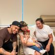 Durante a internação, Virgínia Fonseca recebeu a visita da família no hospital