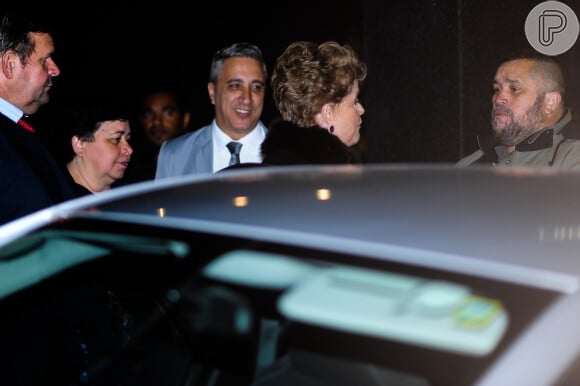 Dilma Rousseff foi uma das personalidades políticas que compareceram ao casamento de Lula e Janja