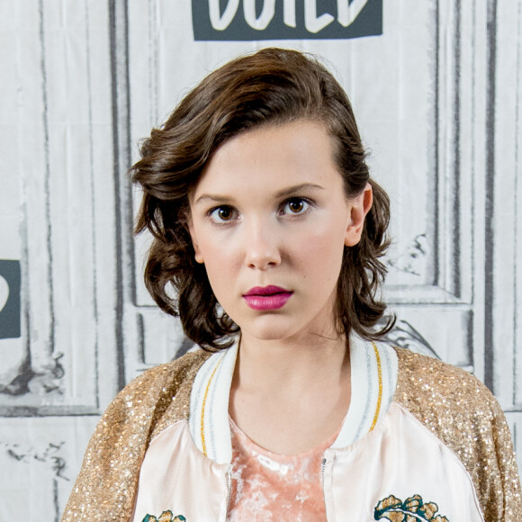 Millie Bobby Brown renovou seu estilo com o passar dos anos: a atriz era fã de peças mais delicadas