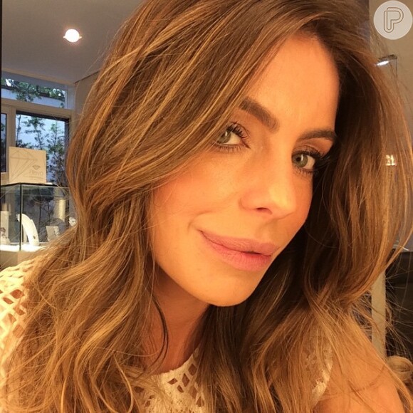 Daniella Cicarelli nega que tenha colocado botox nos lábios em entrevista à revista 'Veja Rio'