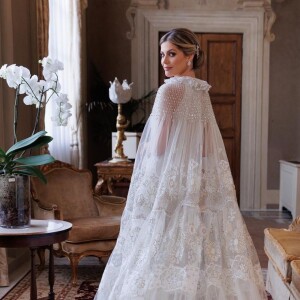 Vestido de noiva Valentinoe exclusivo foi a escolha de Lala Rudge para seu casamento com Bruno Khouri