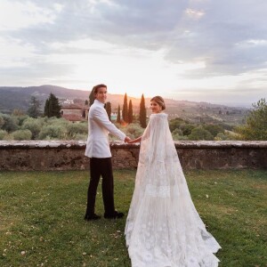 Casamento de Lala Rudge e Bruno Khouri aconteceu na Itália: a empresária e influenciadora usou longo exclusivo da Valentino