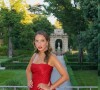 Vestido vermelho com ar romântico de Lele Saddi é Dolce & Gabbana