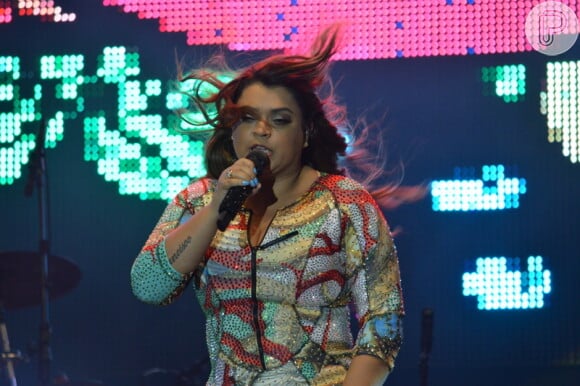 Preta Gil se apresenta em festival de MPB no Recife