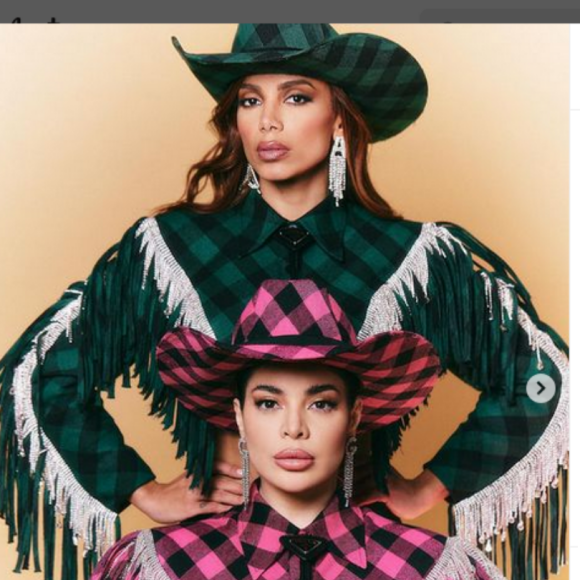 Looks combinados de Anitta e Gkay são referências à Fazenda Futuro, empresa que a cantora entrou como sócia