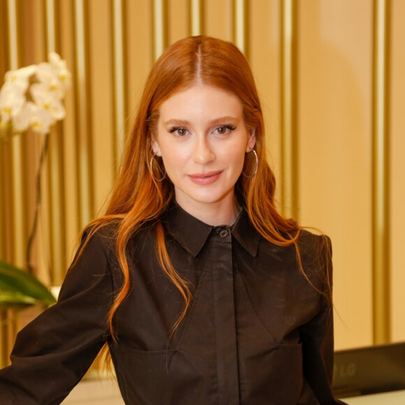 Marina Ruy Barbosa aprendeu a fumar para viver nova personagem