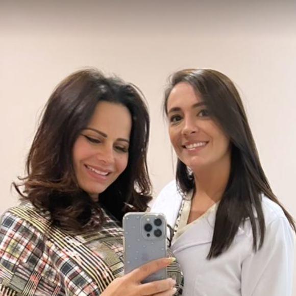 Viviane Araújo faz tratamento fisioterapêutico para melhorar o funcionamento do assoalho pélvico