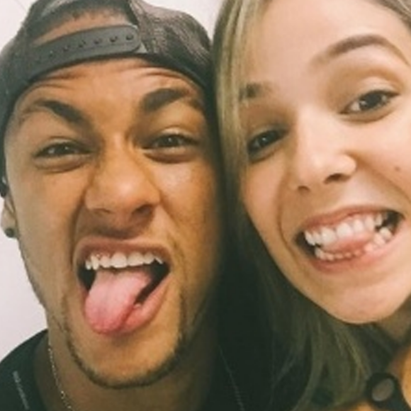 Neymar teve Bianca Coimbra como cúmplice no pedido de namoro e Bruna Biancardi destacou que esse foi um dos grandes momentos vividos por elas