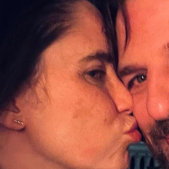 Cássio e Fernanda celebram a chegada de Romeo