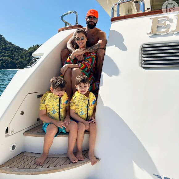 Gusttavo Lima, Andressa Suita e os filhos passaram momentos em família em Angra dos Reis, destino paradisíaco do Rio de Janeiro