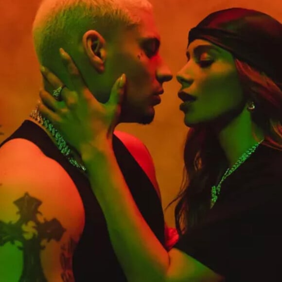 Anitta lançou o hit 'Tudo Nosso' com o rapper Filipe Ret