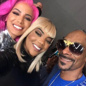 Anitta e Ludmilla brigaram publicamente por causa da autoria da canção 'Onda Difetente', feat com Snoop Dogg