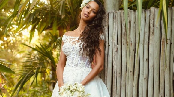 Vestido de noiva, beleza e buquê: fotos e mais detalhes do look de casamento de Lais Ribeiro