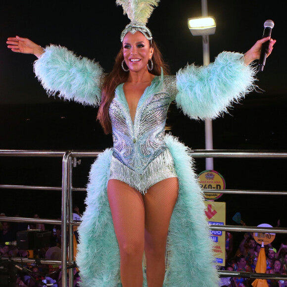 Ivete Sangalo revela que chegou à menopausa. As declarações a seguir foram dadas em entrevista ao jornal Extra