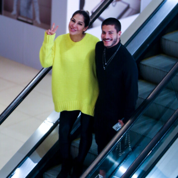 Maíra Cardi avisou Paulo André que não irá se calar quando ver alguém citar alguma mentira envolvendo Arthur Aguiar