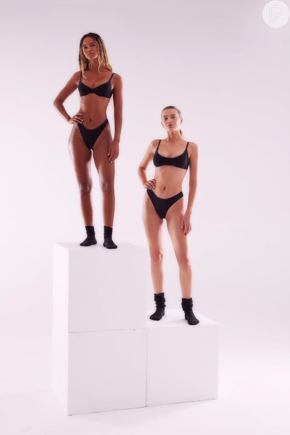 Depois de chamar atenção de Kanye West, a modelo brasileira Juliana Nalú foi convocada pela equipe de Kim Kardashian e posou para a grife de lingerie Skims.