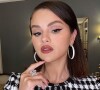 A linha de maquiagem de Selena Gomez foi criada pela cantora para valorizar a beleza única de cada pessoa