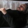 José Alfredo (Alexandre Nero) acorda dentro do caixão no capítulo da novela 'Império' desta sexta-feira, 19 de dezembro de 2014