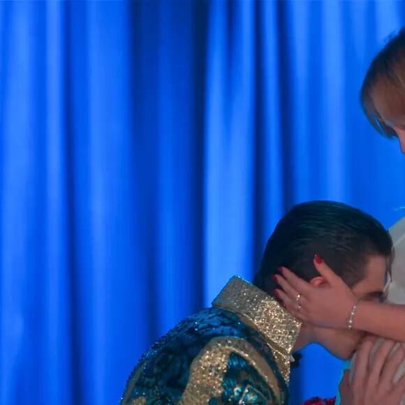 Larissa Manoela com barrigão de gravidez vai aparecer no último capítulo de 'Além de Ilusão'