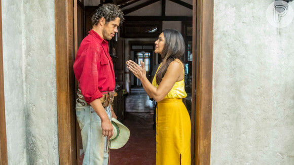 Filó revela a Tadeu pesadelo de Irma com o filho que espera de Trindade, na novela 'Pantanal'
