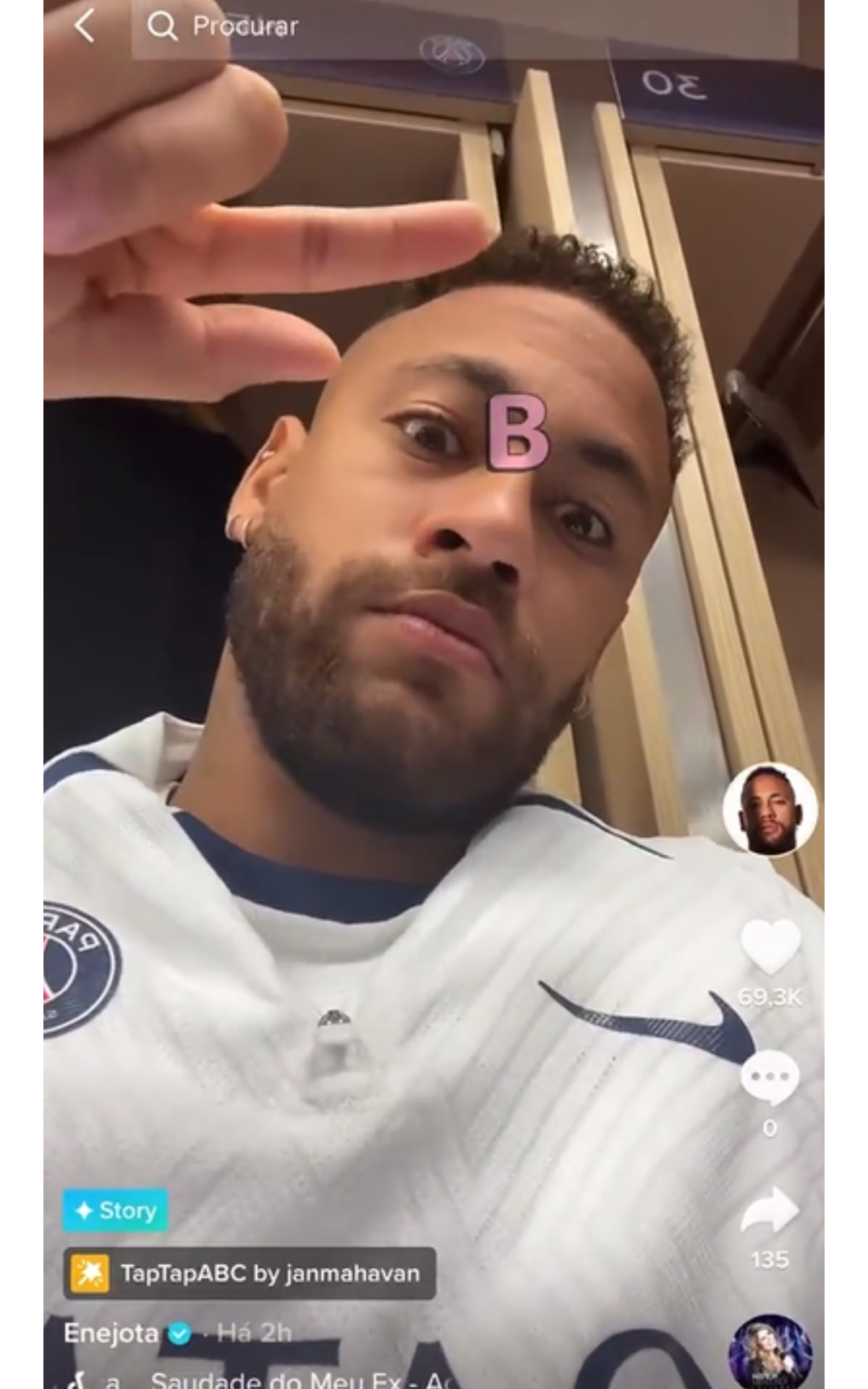 Foto: Neymar Se Chocou Ao Ver A Letra B Na Tela Ao Som De 'Que Saudade ...