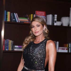 Evento em São Paulo contou com Lívia Andrade, nova contratada da Globo