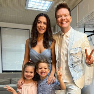Michel Teló, de 41 anos, comprou uma mansão que pertencia à Bruna Marquezine