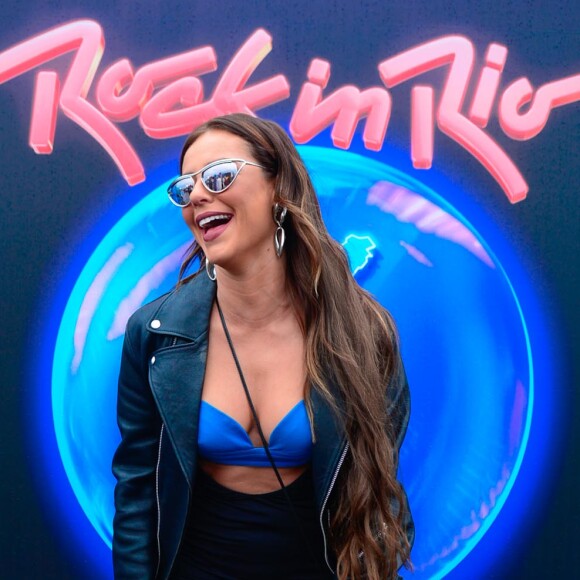 Paolla Oliveira contou que está compartilhando vários momentos do Rock in Rio com Diogo Nogueira