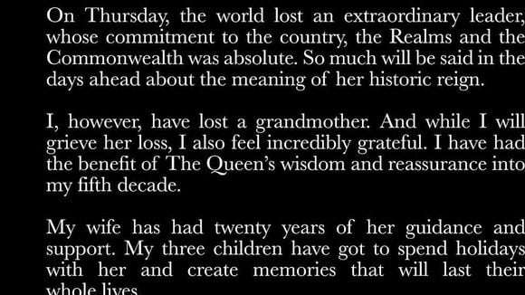 Rainha Elizabeth II: Príncipe William se despede de maneira emocionante da avó. 'Do meu lado sempre'