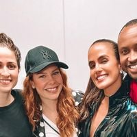 Foto rara reúne Fê Souza com namorada, Duda Porto, o ex-marido da atriz, Thiaguinho, e atual do cantor, Carol Peixinho