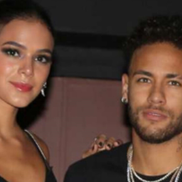 Bruna Marquezine relembrou namoro com o jogado de futebol Neymar