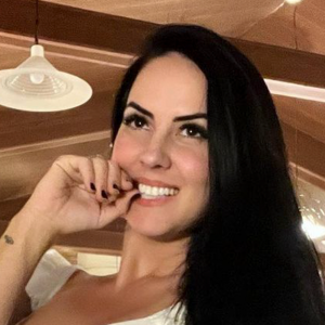 Graciele Lacerda roubou a cena nas redes sociais nesta quinta-feira (15)