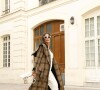 Juliana Paes está em Paris para conferir um evento de moda