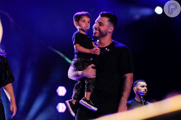 Léo, de 2 anos, é filho de Marília Mendonça com o cantor Murilo Huff
