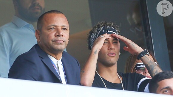 Pai de Neymar foi liberado após ser atendido no hospital