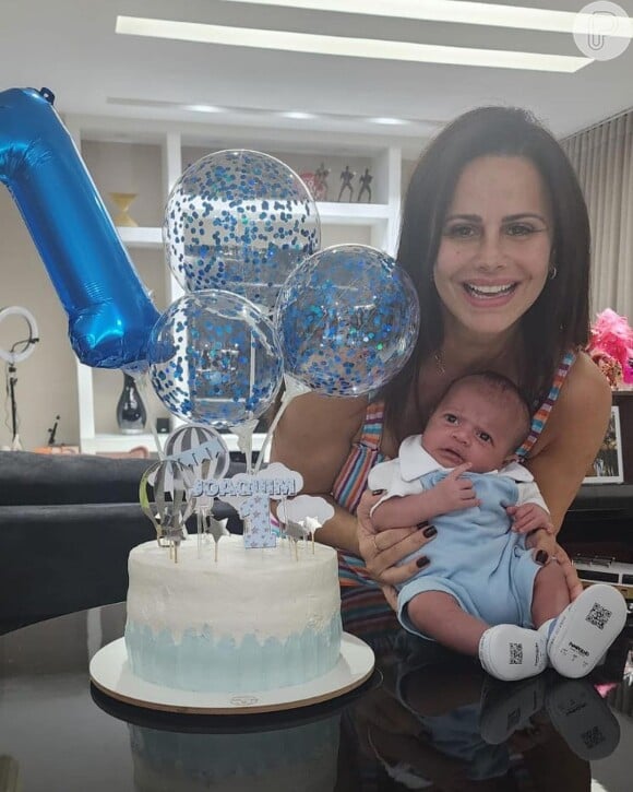 Filho de Viviane Araujo e Guilherme Militão completou um mês no dia 6 de outubro
