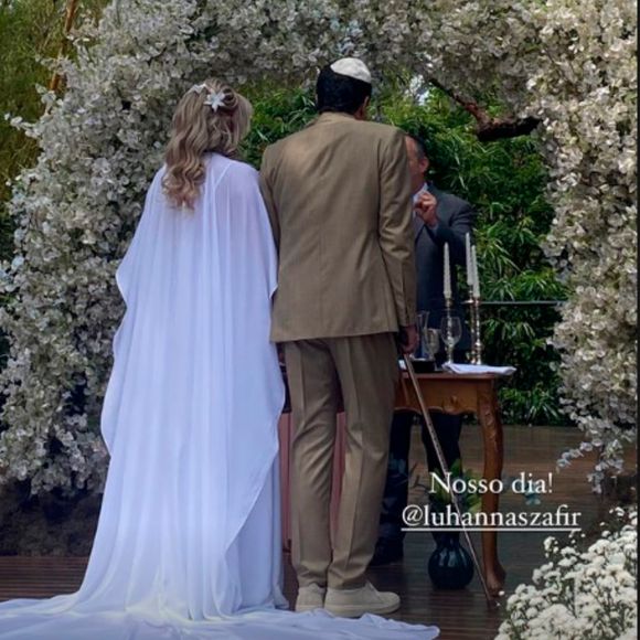 Luciano Szafir e Luhanna Melloni optaram por uma cerimônia ecumênica, já que o ator é judeu, e ela católica