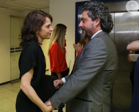 Drica Moraes e Alexandre Nero se reencontram nos bastidores do prêmio 'Melhores do Ano', do 'Domingão do Faustão', 28 de dezembro de 2014