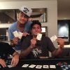 Além das badaladas festas, Neymar também promoveu eventos na sua casa, em Santos, e jogou poker com o amigo Gabriel Medina