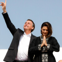 Jair Bolsonaro e Michelle separados em 2023? Astróloga surpreende com previsão após polêmica sobre casamento