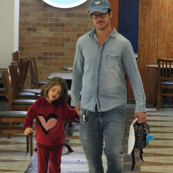 José Loreto detalhou como é a relação da filha com a atual namorada