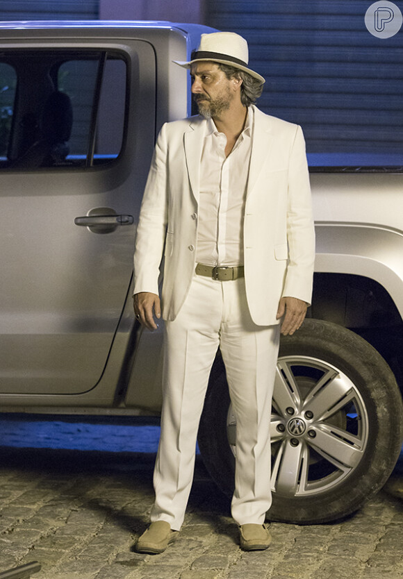 Para comemorar o Ano-Novo, José Alfredo vai usar roupas brancas