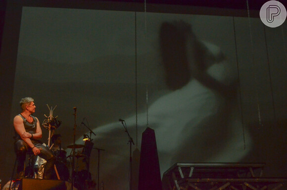 
Durante o show, Jarbas Homem de Mello homenageou Claudia Raia com um vídeo no telão, com imagens da atriz grávida
