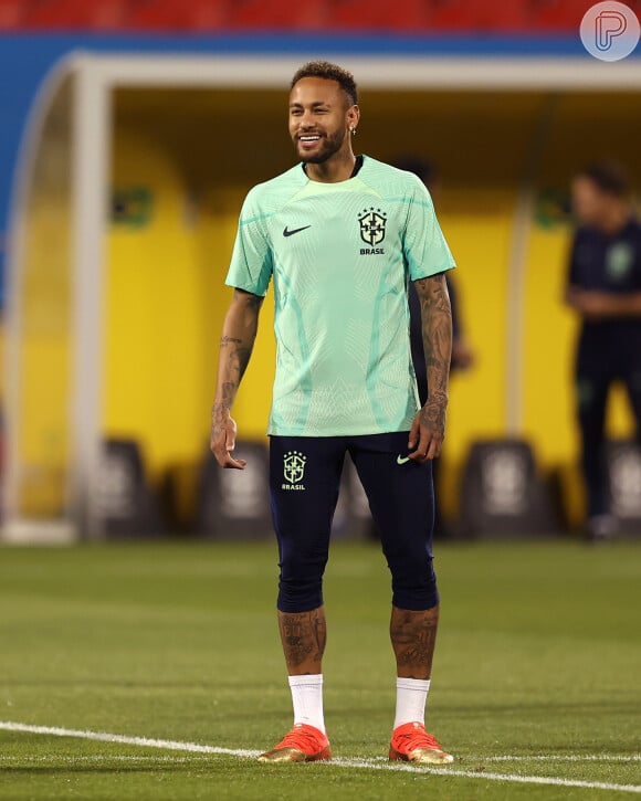 Neymar está pronto para pegar a Sérvia, em jogo que abre a participação do Brasil no Catar