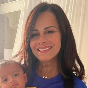 Tamanho do filho de Viviane Araujo aos dois meses surpreendeu os seguidores